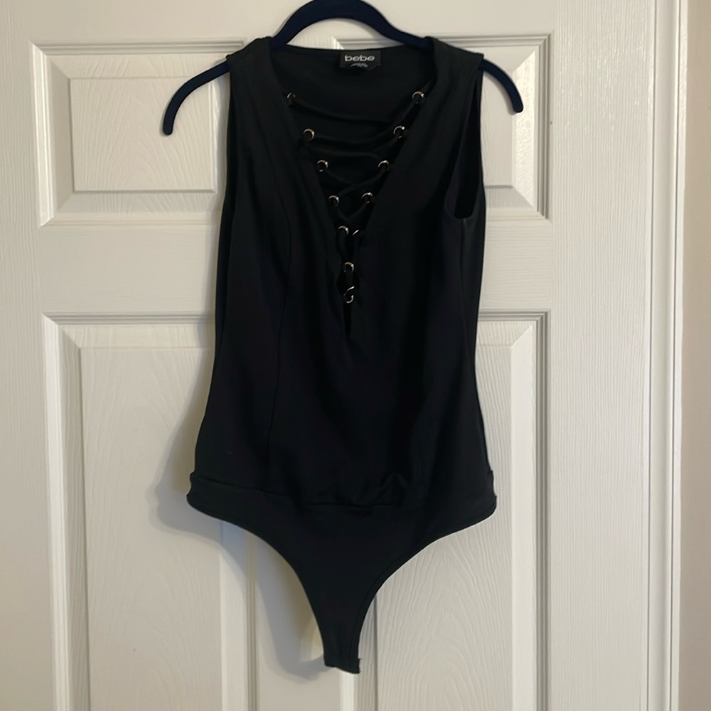 Bebe SEXY bodycon black low v-neck bodysuit